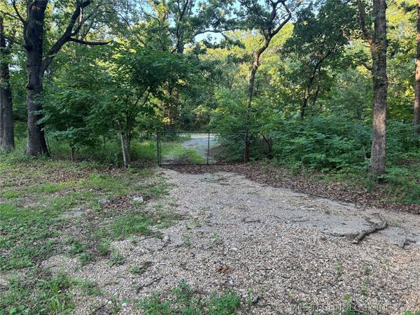 2736 Kenwood Road , Salina, OK 74365