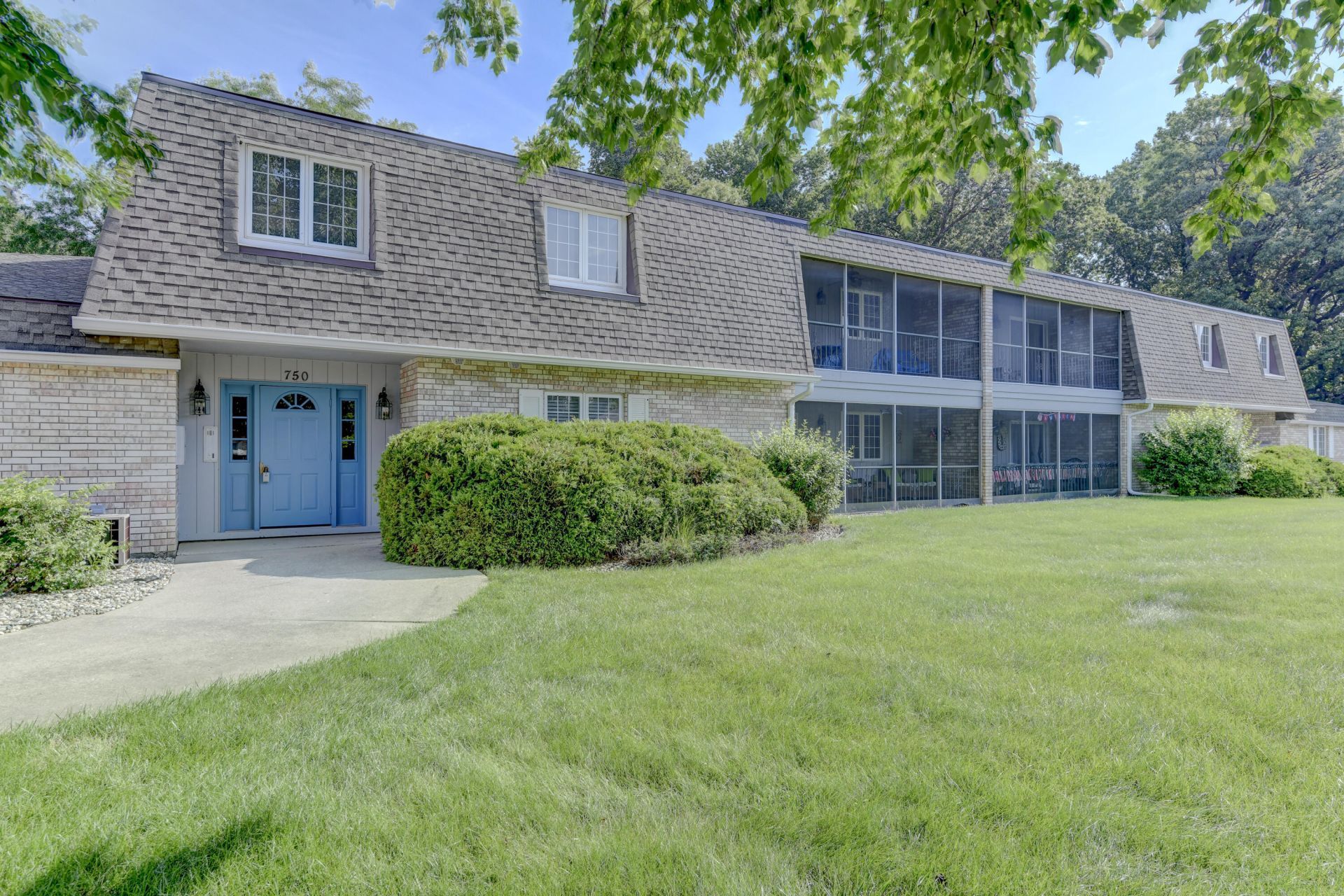 750 Hidden Oak Trail , Unit 2b, Hobart, IN 46342 Main Photo