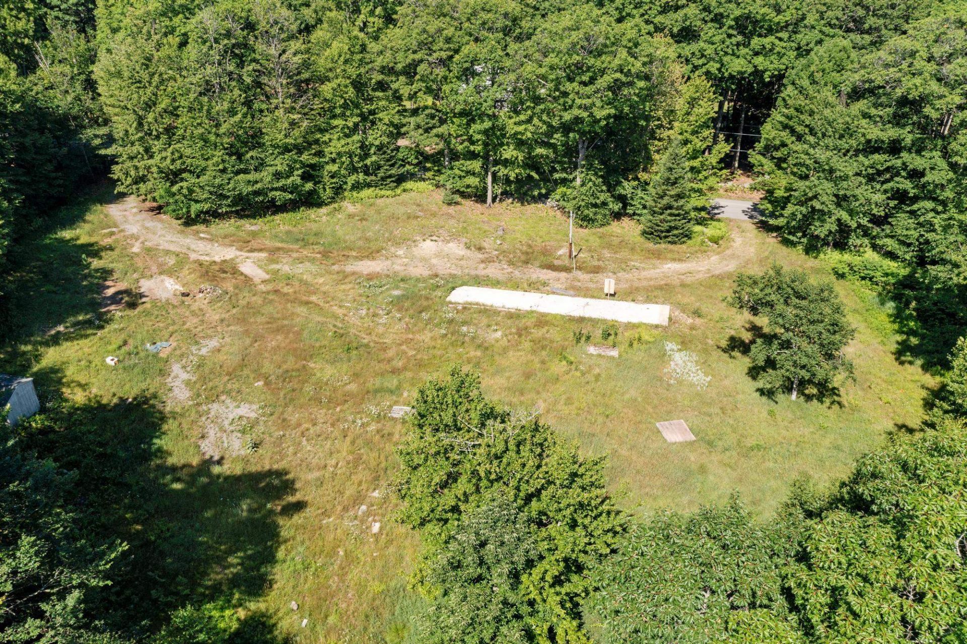 205 W Lake Road, Fitzwilliam, NH 03447 Main Photo