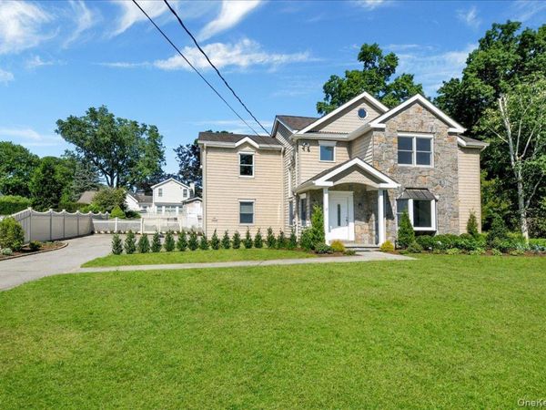 20 Plymouth Road , White Plains, NY 10603