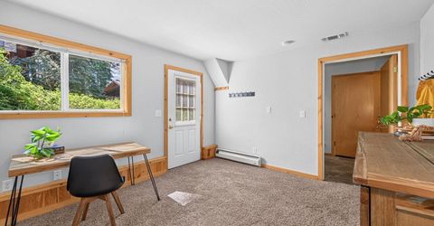 15205 Point Drive , Truckee, CA 96161 Photo