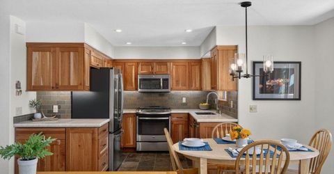 16752 Skislope Way, Truckee, CA 96161 Photo