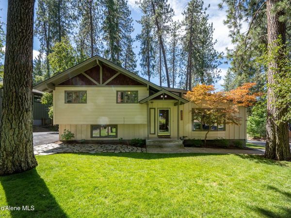 2886 E Harrison Ave , Coeur d'Alene, ID 83814