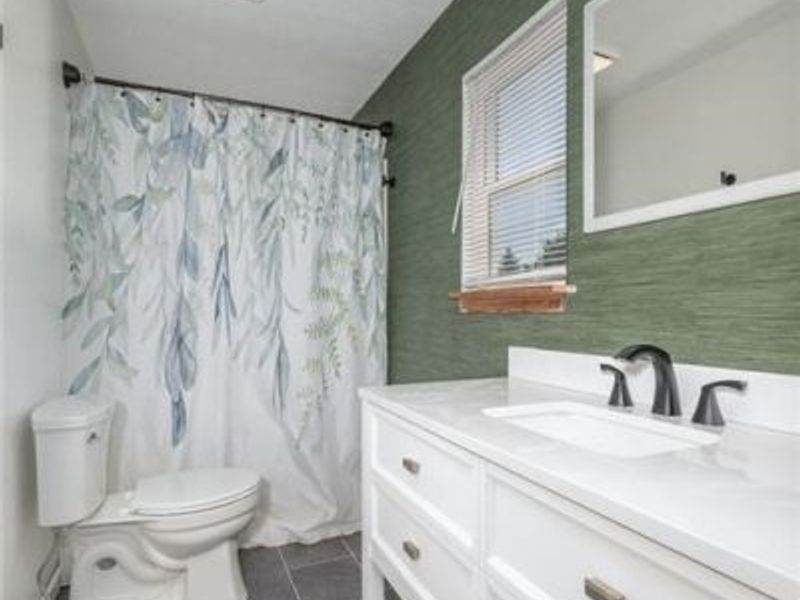 835 Yorkshire Drive, Ravenna, OH 44266 Photo 5