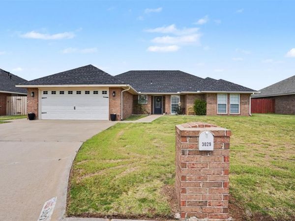 3029 White Tail Drive, Altus, OK 73521