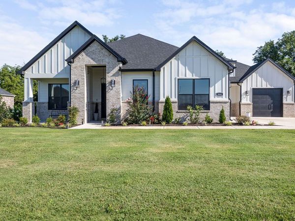 846 Asher Street , Fayetteville, AR 72703