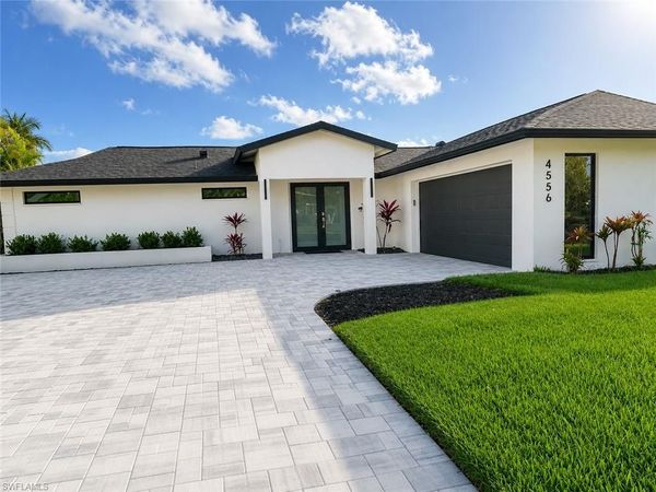 4556 Eagle Key CIR, NAPLES, FL 34112