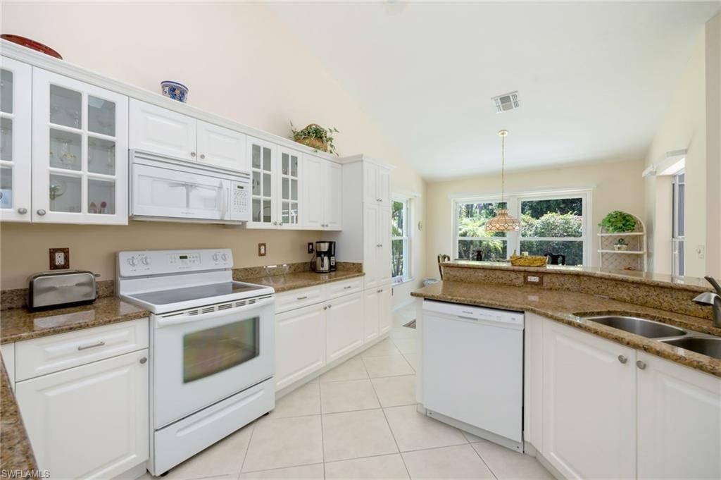 2232 Piccadilly Ct , Naples, FL 34112 Photo