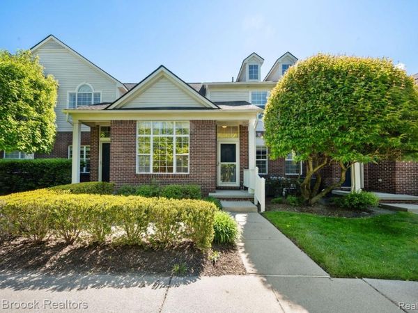1102 Abigail Court, Commerce Township, Mi 48390