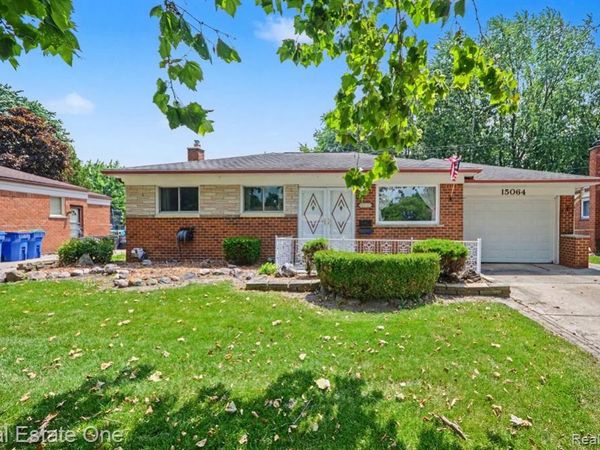 15064 Masonic Boulevard, Warren, MI 48088