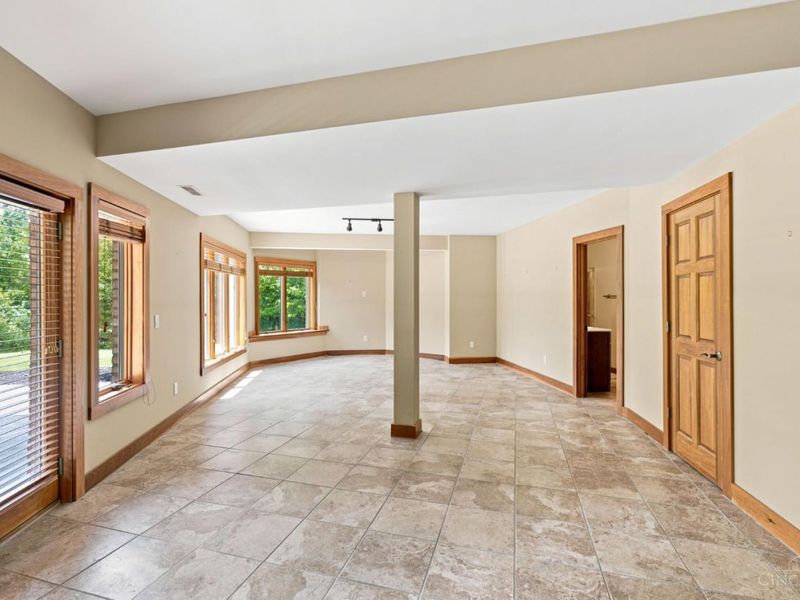 656 Eight Mile Road, Anderson Twp, OH 45255 Photo 65