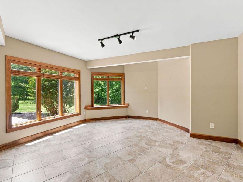 656 Eight Mile Road, Anderson Twp, OH 45255 Photo 66