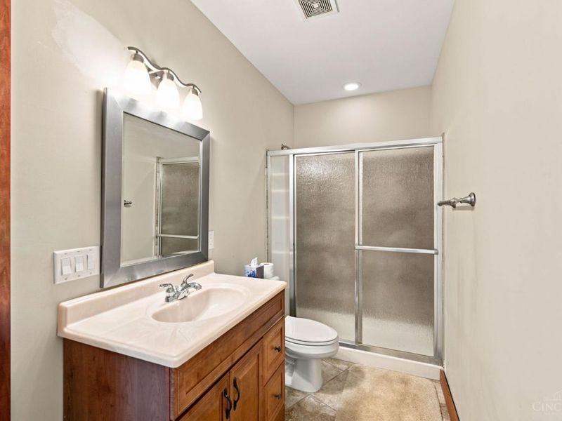656 Eight Mile Road, Anderson Twp, OH 45255 Photo 68