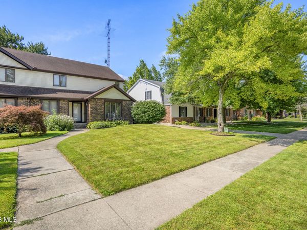 1255 Applegate Street , Waterville, OH 43566