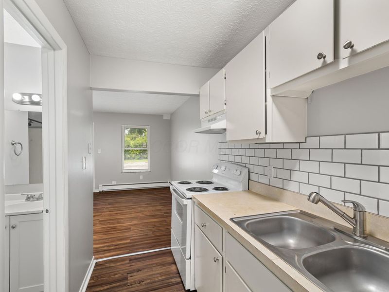25 Oakdale Avenue, Akron, OH 44302 Photo 24