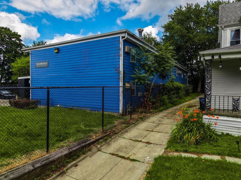 25 Oakdale Avenue, Akron, OH 44302 Photo 3