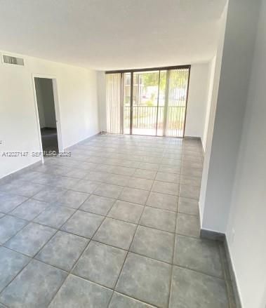 3475 N Country Club Dr , Unit 106, Aventura, FL 33180 Photo