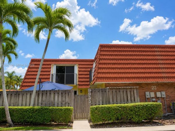 9955 NW 6th Ct , Plantation, FL 33324