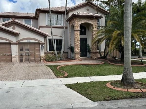 1331 SW 153rd Path , Miami, FL 33194