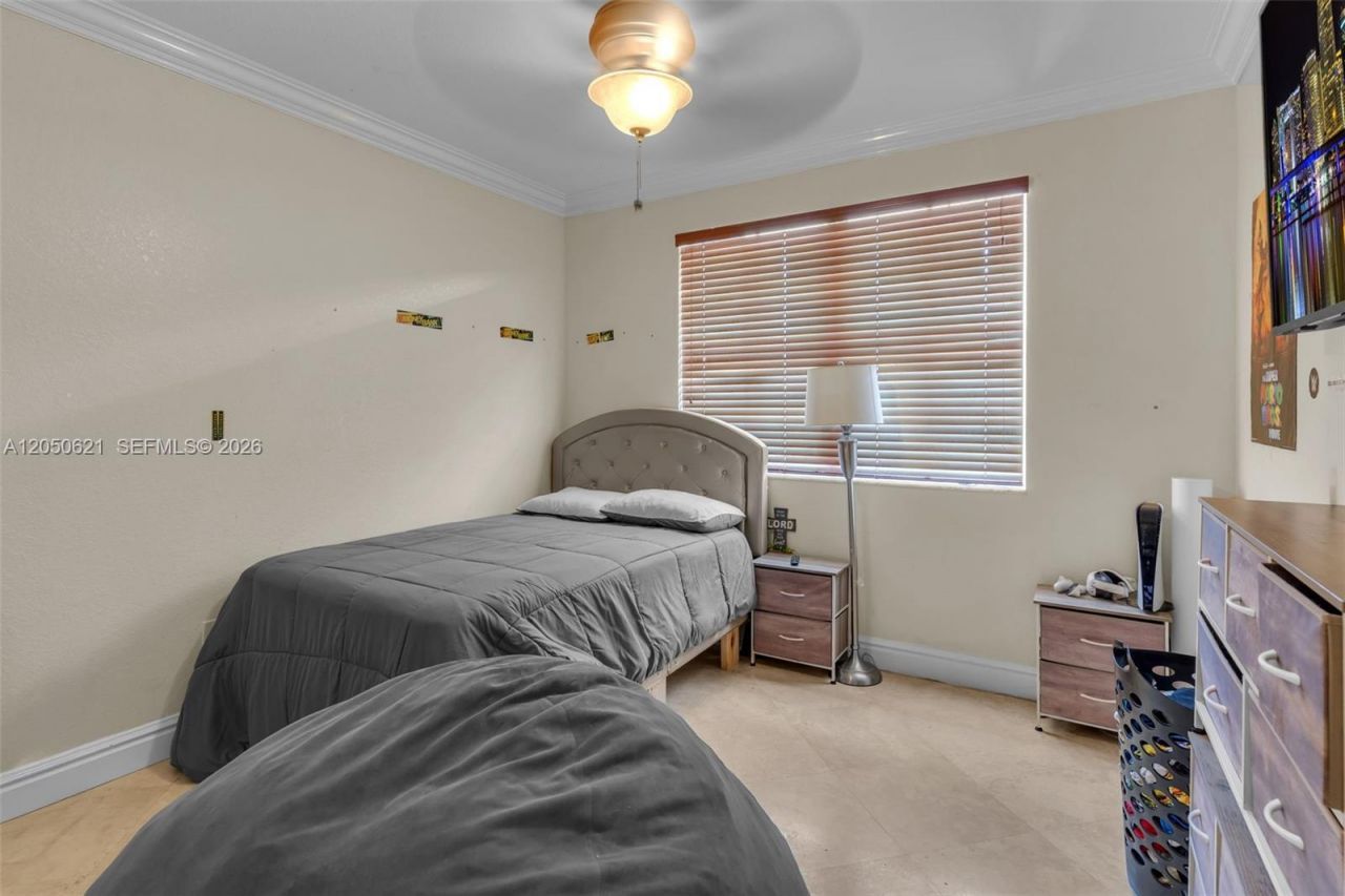 1331 SW 153rd Path , Miami, FL 33194 Photo