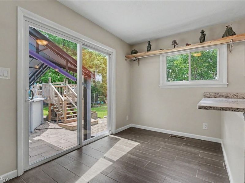 952 Ravenna Road, Kent, OH 44240 Photo 8