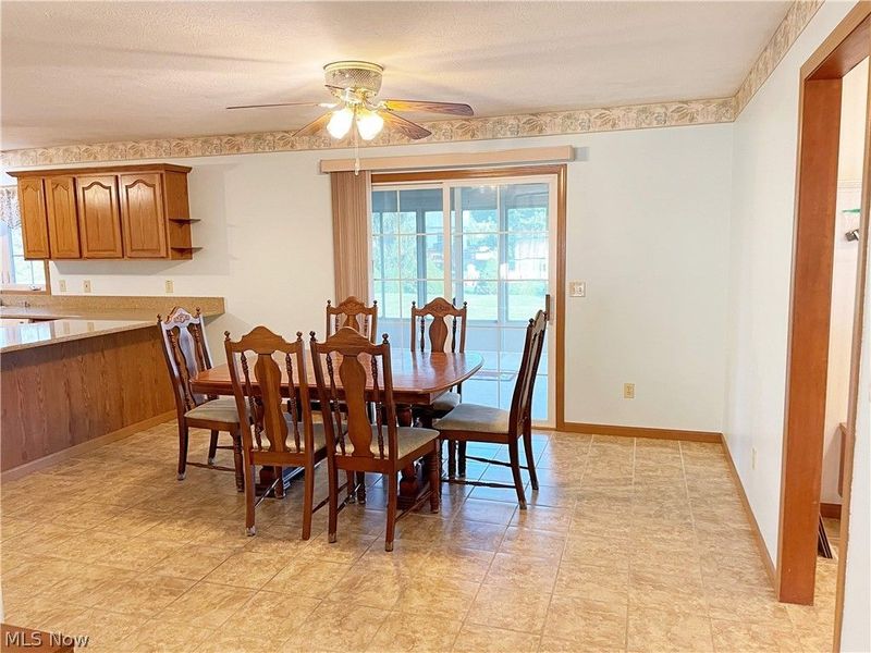 34877 Clear Creek Drive, North Ridgeville, OH 44039 Photo 10