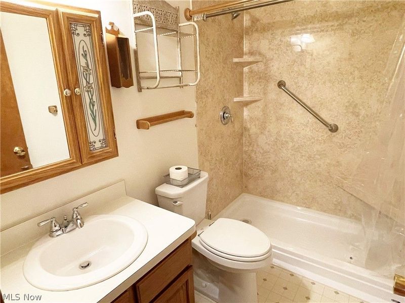 34877 Clear Creek Drive, North Ridgeville, OH 44039 Photo 18