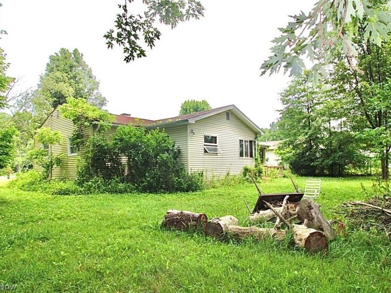 333 Yvonne Drive, Youngstown, OH 44505 Photo 5