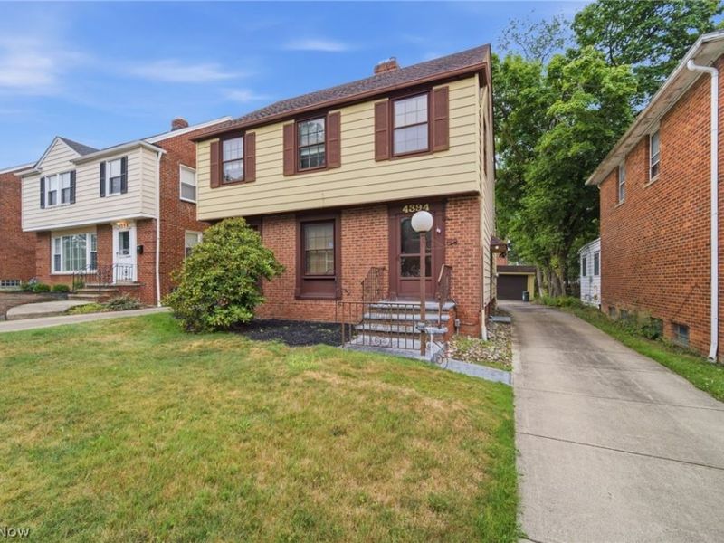 4394 Baintree Road, University Heights, OH 44118 Photo 2