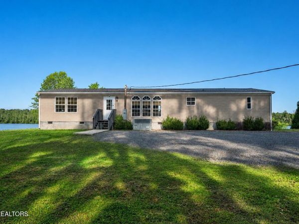616 Layman Circle, Decatur, TN 37322