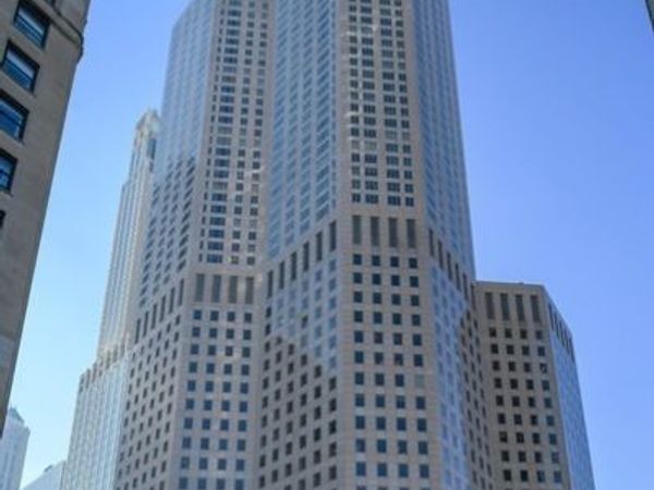 950 N Michigan Avenue, Unit 4005, Chicago, IL 60611