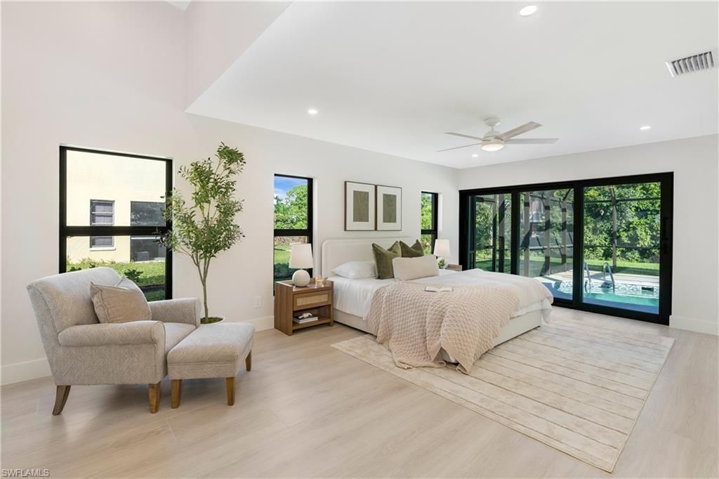 5105 Berkeley Dr , Naples, FL 34112 Photo