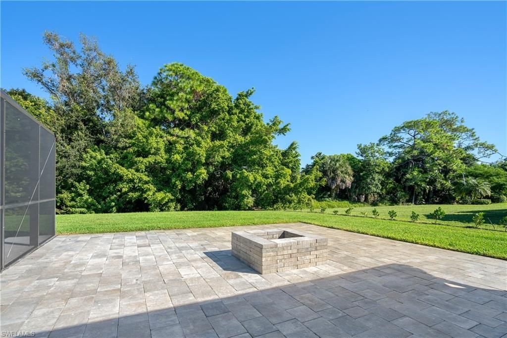 5105 Berkeley Dr , Naples, FL 34112 Photo