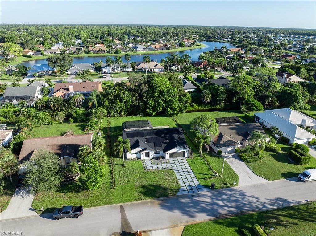 5105 Berkeley Dr , Naples, FL 34112 Photo