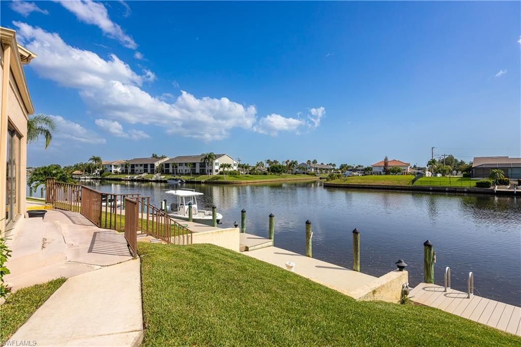 3714 SE 12th Ave , Unit 204, Cape Coral, FL 33904 Photo