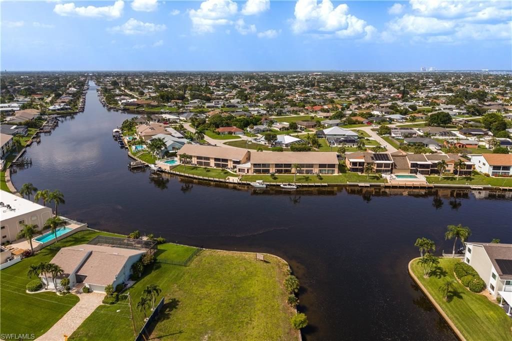 3714 SE 12th Ave , Unit 204, Cape Coral, FL 33904 Photo