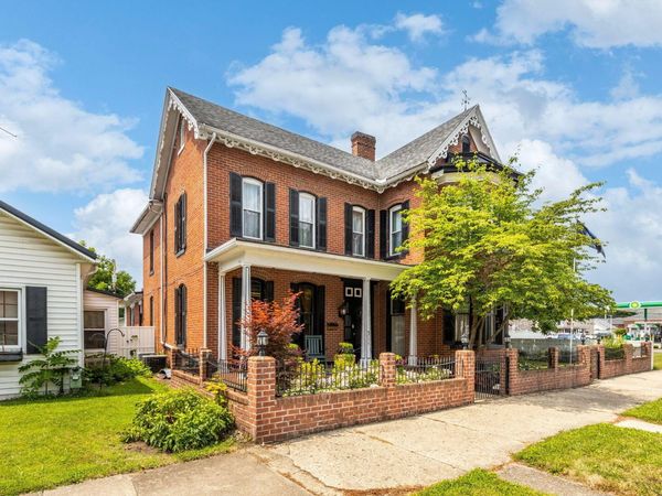 311 E Main Street , Circleville, OH 43113