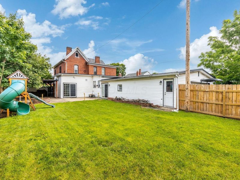 311 E Main Street, Circleville, OH 43113 Photo 5