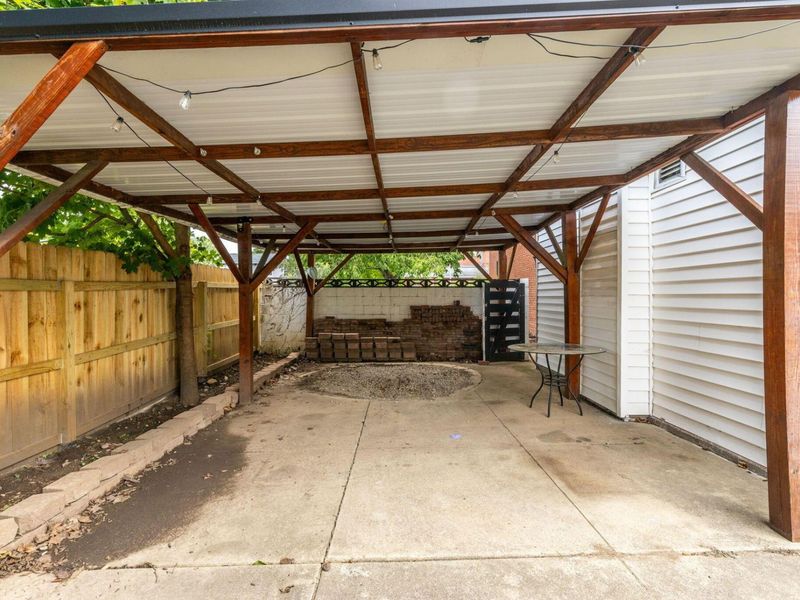 311 E Main Street, Circleville, OH 43113 Photo 7