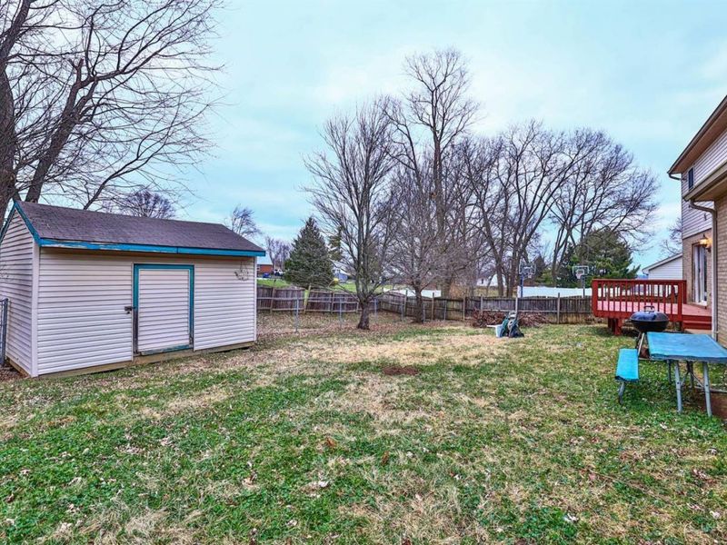 11835 Wincanton Drive, Colerain Township, OH 45231 Photo 9