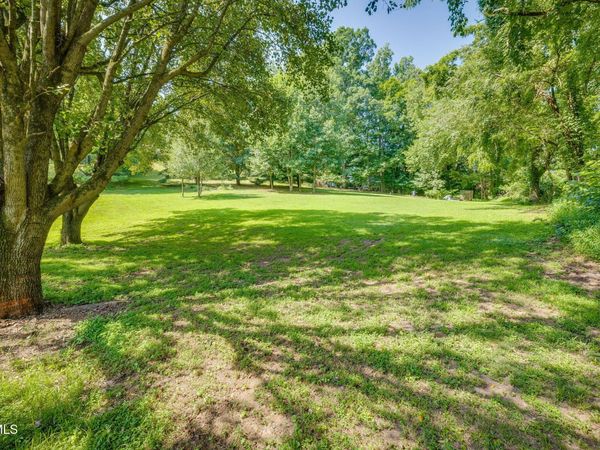5105 Edens Way, Kingsport, TN 37664