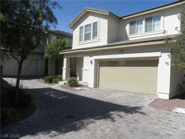 6211 Blushing Willow Street, North Las Vegas, NV 89081