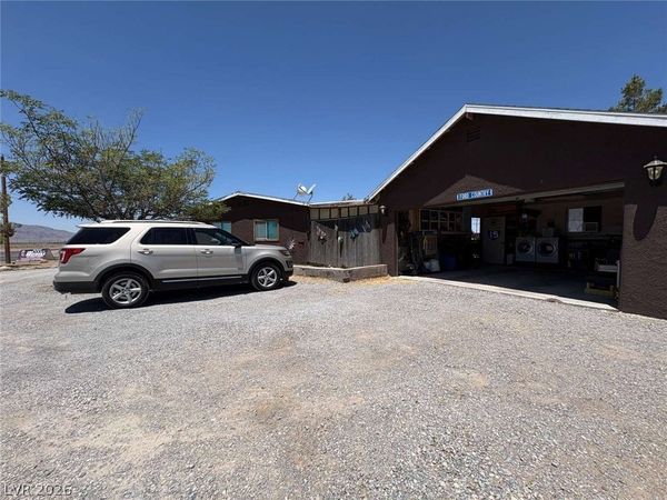 3971 S Blagg Road , Pahrump, NV 89048