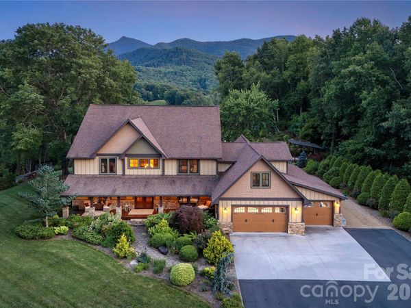345 Prospect Drive, Burnsville, NC 28714