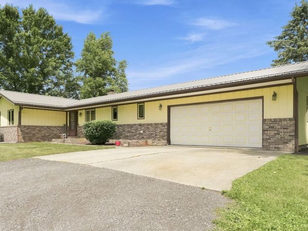 4421 S State Road 5 Road, South Whitley, IN 46787