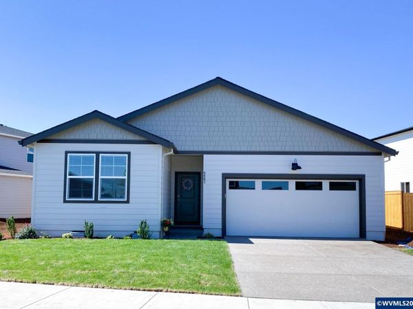 4883 Navigation Av NE, Salem, OR 97305