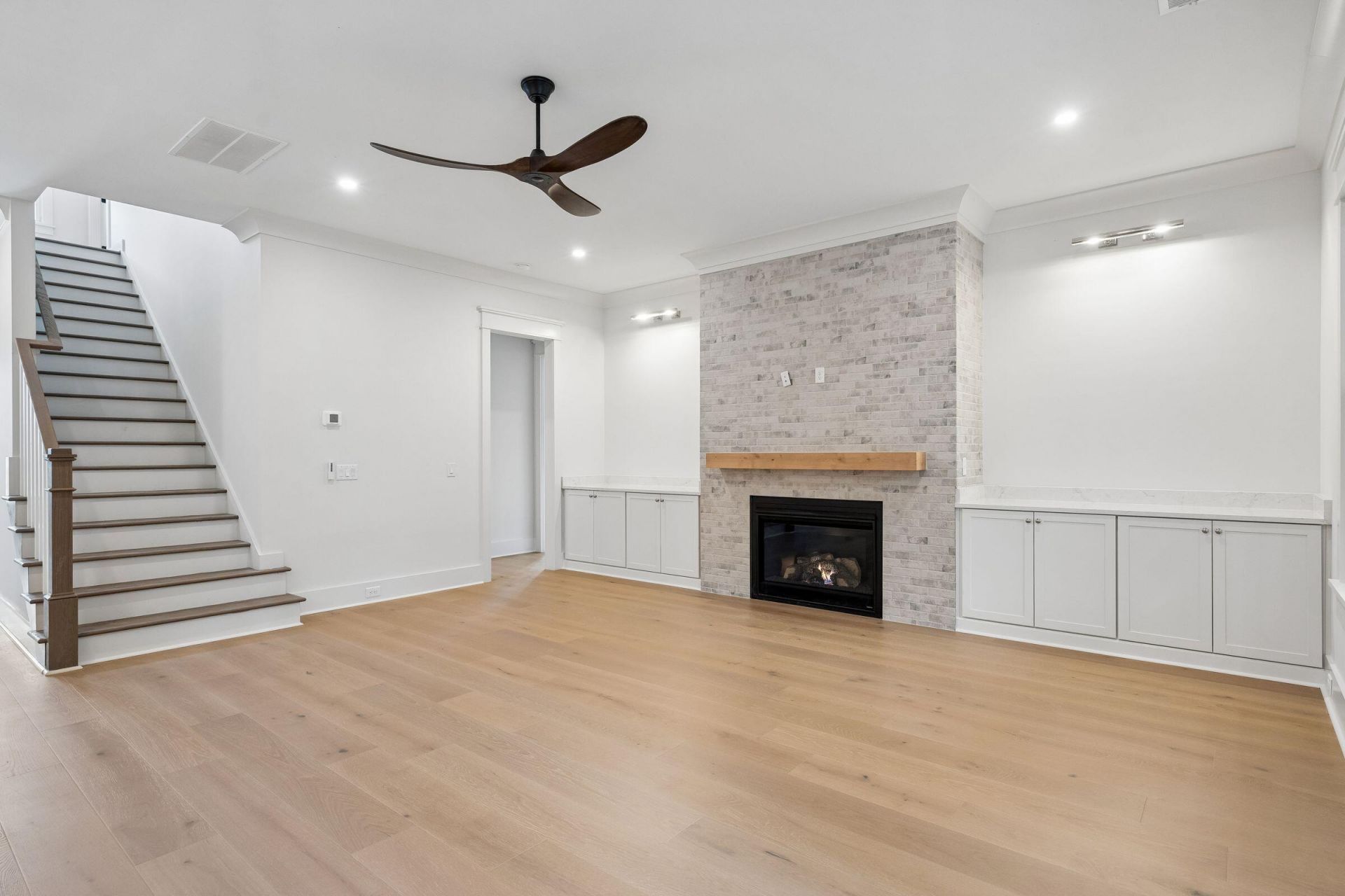 2862 Maritime Drive Photo 26