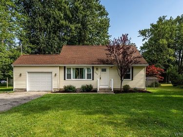 966 Dodge Road, Getzville, NY 14068