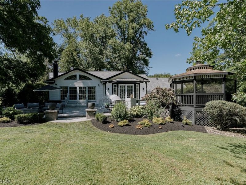 35600 Jackson Road, Moreland Hills, OH 44022 Photo 10
