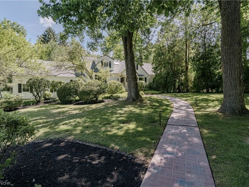35600 Jackson Road, Moreland Hills, OH 44022 Photo 6